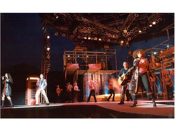 Beatlemania (2000)